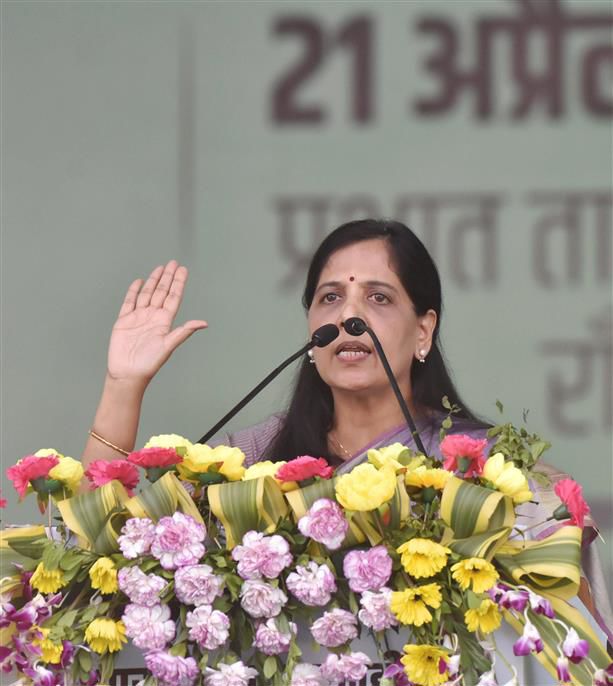 Sunita Kejriwal likely to join AAP’s Lok Sabha campaign in Delhi, to hold roadshows, say party leaders