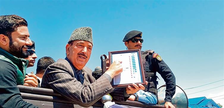 People want me to be in J&K instead of Parl: Azad