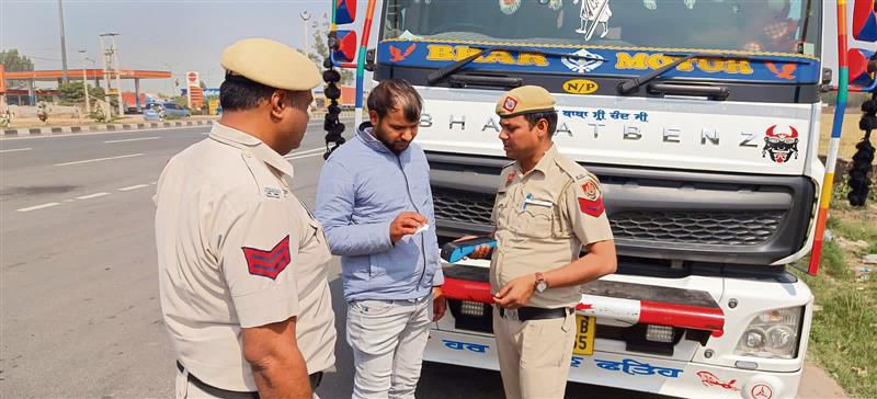 Palwal traffic police collect  Rs 2 cr in challans in March