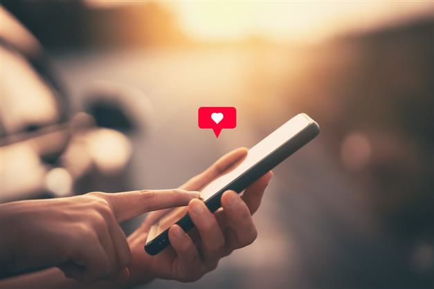 Most dating apps may share or sell your personal data for advertising: Report