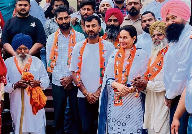 Patiala: Turncoats leave electorate confused over party symbols