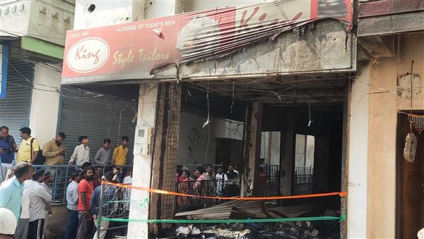7 die of suffocation after fire at tailoring shop in Maharashtra’s Chhatrapati Sambhajinagar