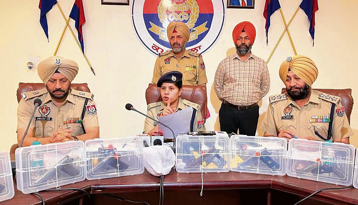 Gang involved in sale of illegal arms busted, 4 land in Kapurthala police net