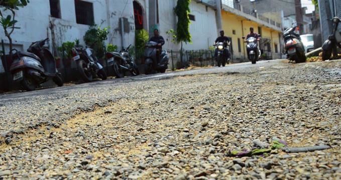 Pothole-ridden Beri Road still neglected, people suffer