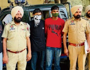 Two of carjackers gang nabbed, two vehicles recovered