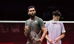 Thomas & Uber Cup: Men warm up for Indonesia with 5-0 sweep of England