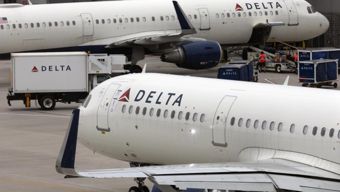 Emergency slide falls off Delta Air Lines plane, forcing pilots to return to JFK in New York