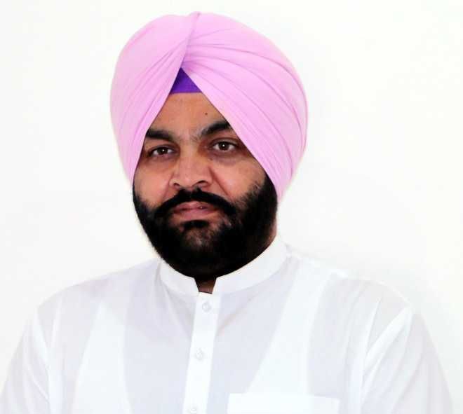Amritsar candidate Gurjeet Singh Aujla claims support of ex-servicemen for Congress