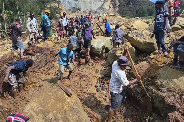 Papua New Guinea continue rescue efforts after hundreds feared killed in landslide