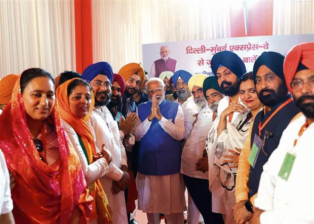 All parties siding with Congress guilty of anti-Sikh riots: PM Modi