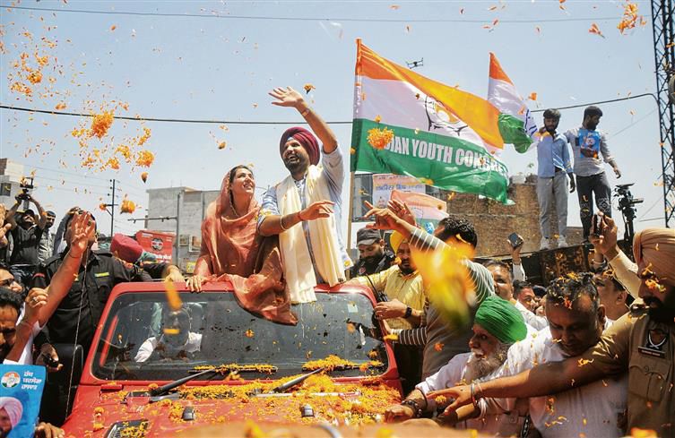After exit of senior leaders, election a litmus test for Punjab Congress