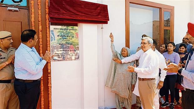 E-library in memory of martyred head constable inaugurated in Ambala City