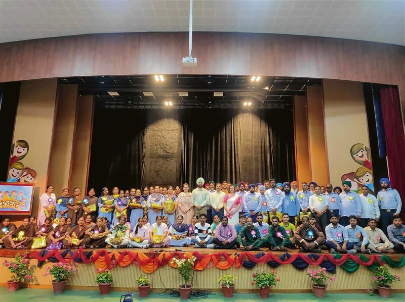 Doon International School, Mohali, holds assembly on Labour Day