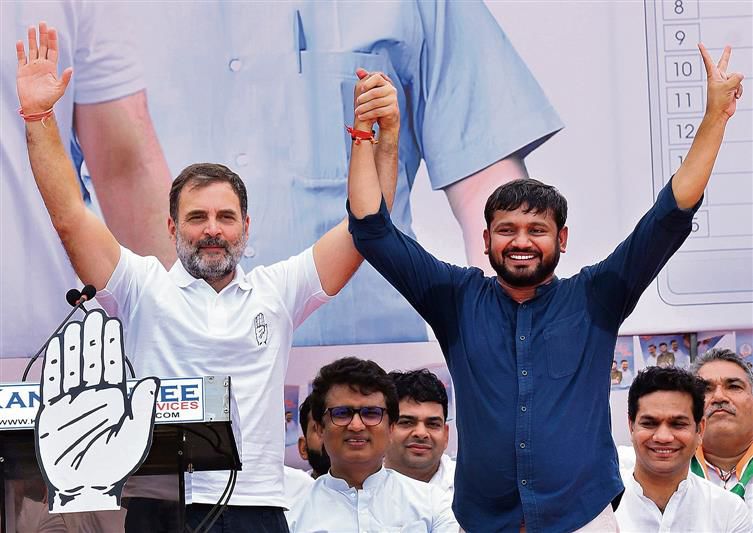 Rahul takes jibe at Modi over ‘sent by God’ claim