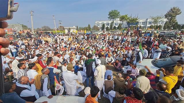 A day ahead of PM Modi's rally, Patiala admn on tenterhooks over farmers’ demand for designated protest site