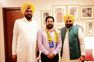 Former excise commissioner joins AAP