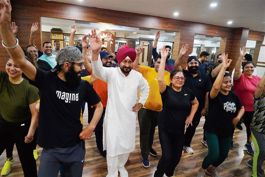 Candidates dance, play games to woo voters