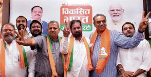 Day after accompanying Tewari in padyatra, Chawla joins BJP