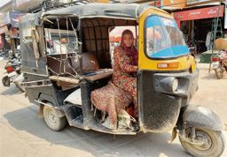 Her story: Driving dad’s auto, Sirsa girl takes charge of family’s destiny