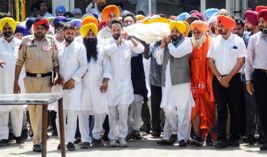 Punjabi poet Surjit Patar cremated with state honours in Ludhiana