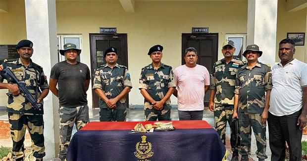 BSF recovers 560 grams of heroin from border village