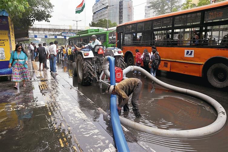 Rain relief turns into traffic nightmare as waterlogging hits streets