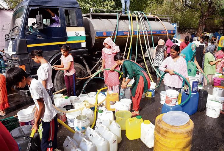 Severe water shortage hits Lutyens Delhi