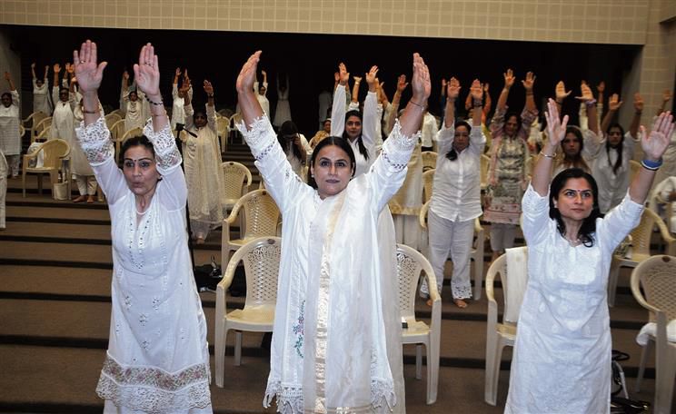 Event focuses on women’s empowerment through yoga