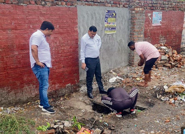 Yamunanagar-Jagadhri MC officials directed to expedite cleaning of nullahs
