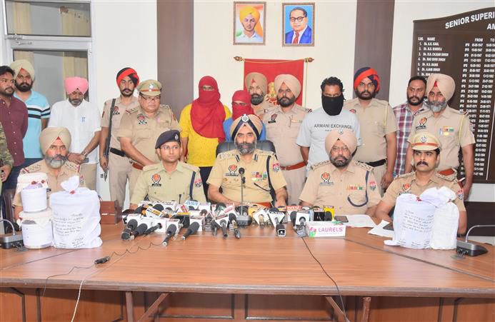 Amritsar Police arrest 3 drug peddlers, seize 9 kg heroin