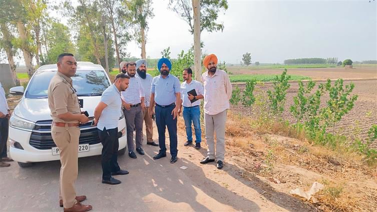 Strengthen Sutlej embankments before rains, Moga DC appeals to Ludhiana counterpart
