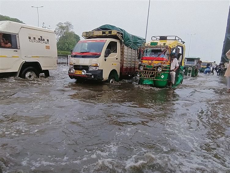 Day after Panipat MC rap, L&T laxity in drain clean-up on full display