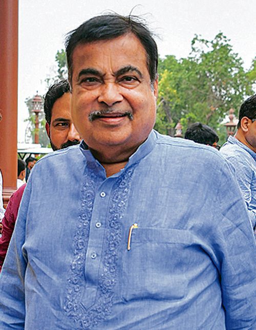 If roads not in good shape, agencies should not collect toll, says Gadkari