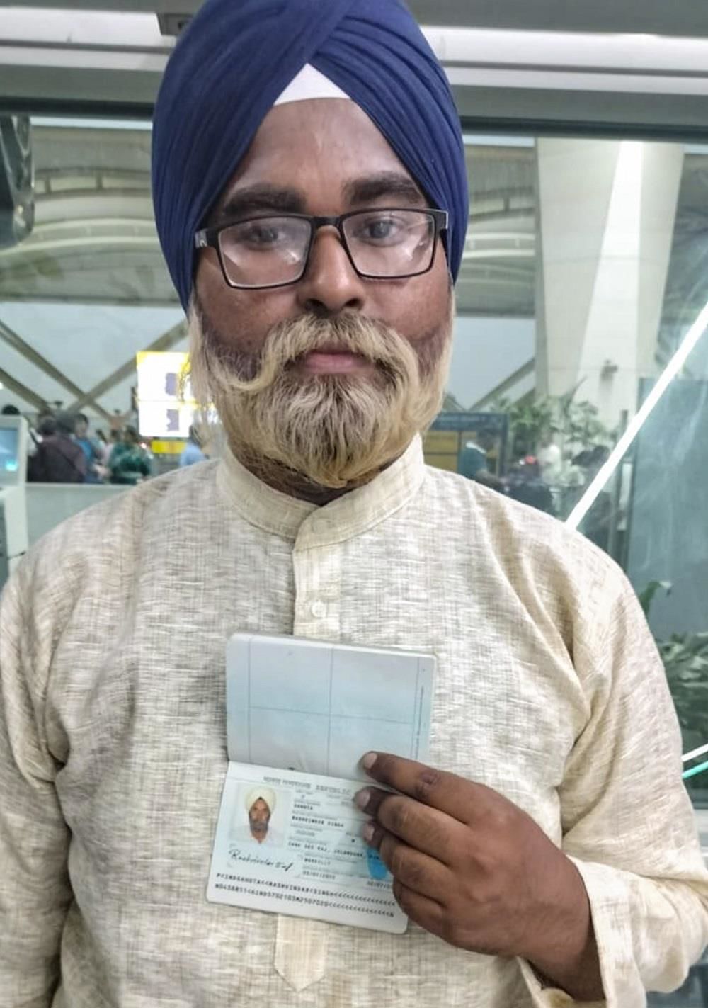 24-year-old tries to appear as elderly man while travelling to Canada; held at Delhi airport