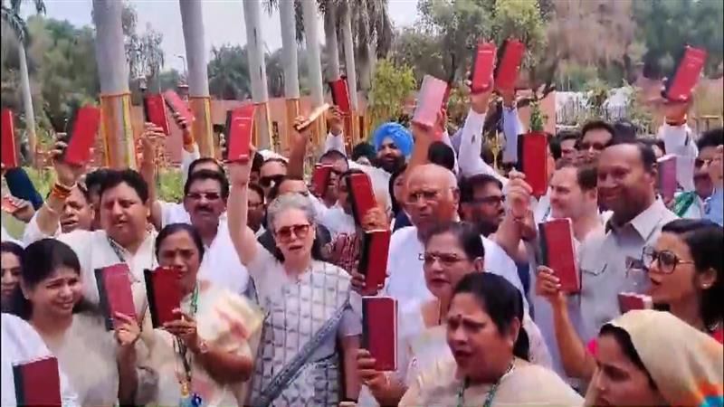 Ahead of first Lok Sabha session, INDIA bloc MPs march together as show of strength
