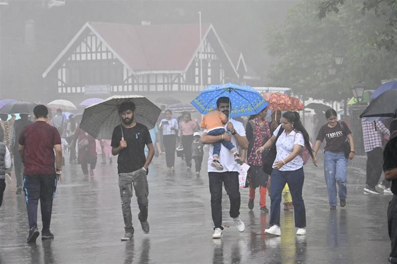Shimla hit by heavy rains, prediction of wet spell in several districts of Himachal till Thursday