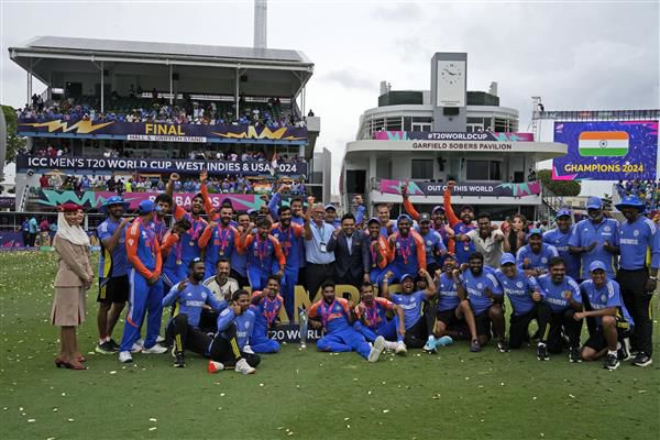From Dhoni, Tendulkar to Gavaskar, all hail India’s T20 World Cup triumph