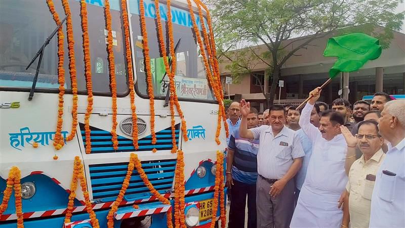 Minister flags off Khatu Shyam, intercity bus services in Kurukshetra