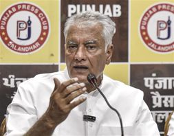 Order enquiry into allegations by Sheetal Angural: Punjab BJP chief Sunil Jakhar to CM Bhagwant Mann